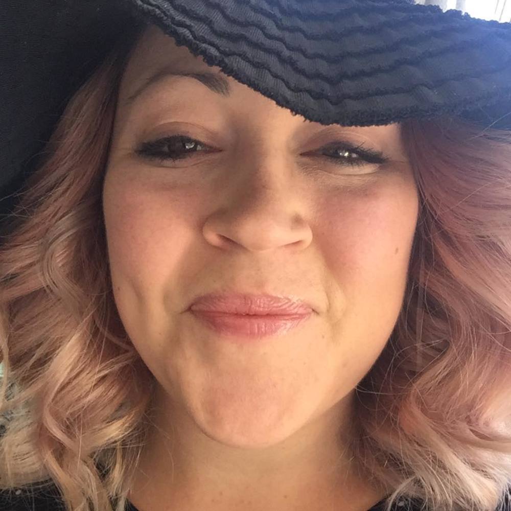 Meet your Posher, Tonya